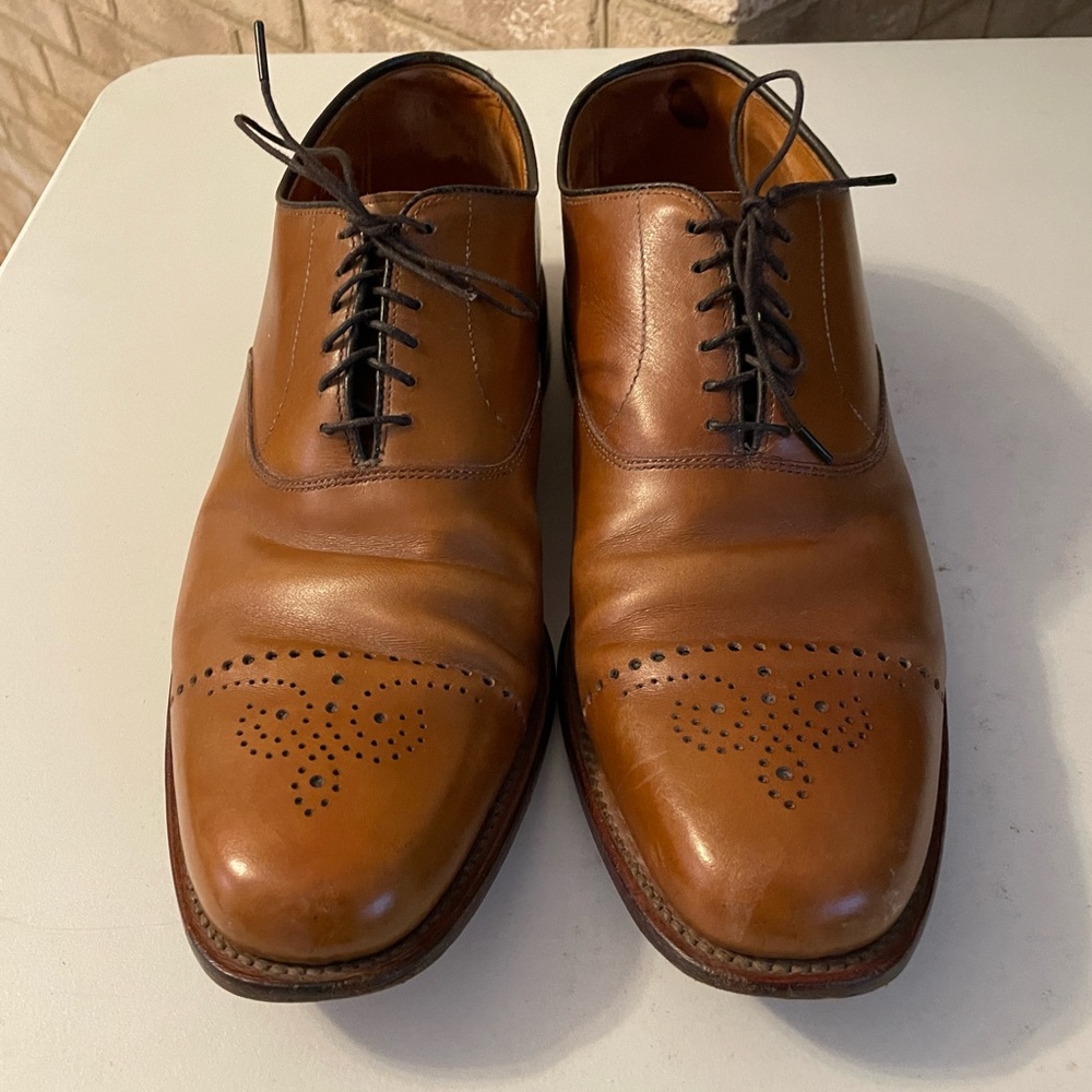 Men’s Allen Edmonds Dryden 11 B Dress Shoes in Bourbon